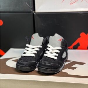 Jordan 5 Black Metallic Reimagined Size 8C Toddler